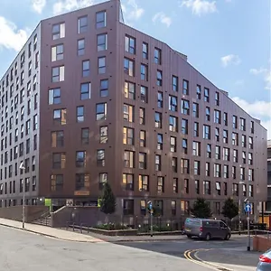 https://for-students-only-urban-living-experience-at-the-foundry.yorkshirehotels.net