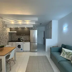 https://apt-liwia-beautiful-in-the-first-oceanline-in-los-cristianos.tenerifehoteles.net